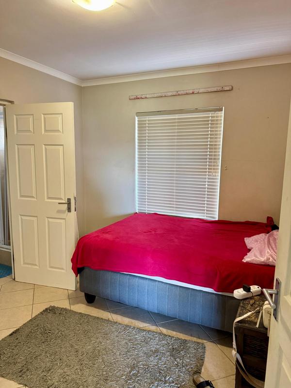 To Let 2 Bedroom Property for Rent in Grahamstown Central Eastern Cape